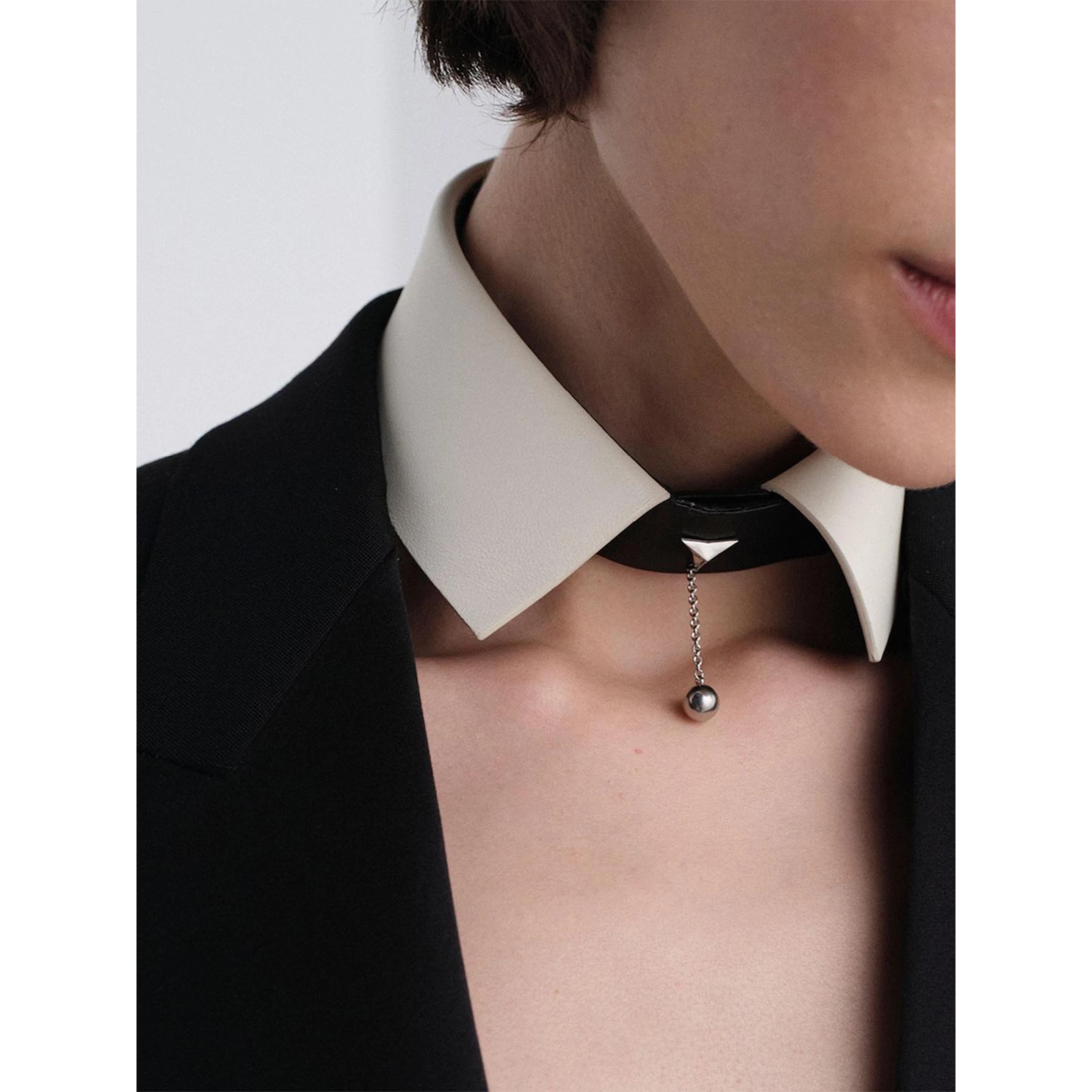 FENDI collar