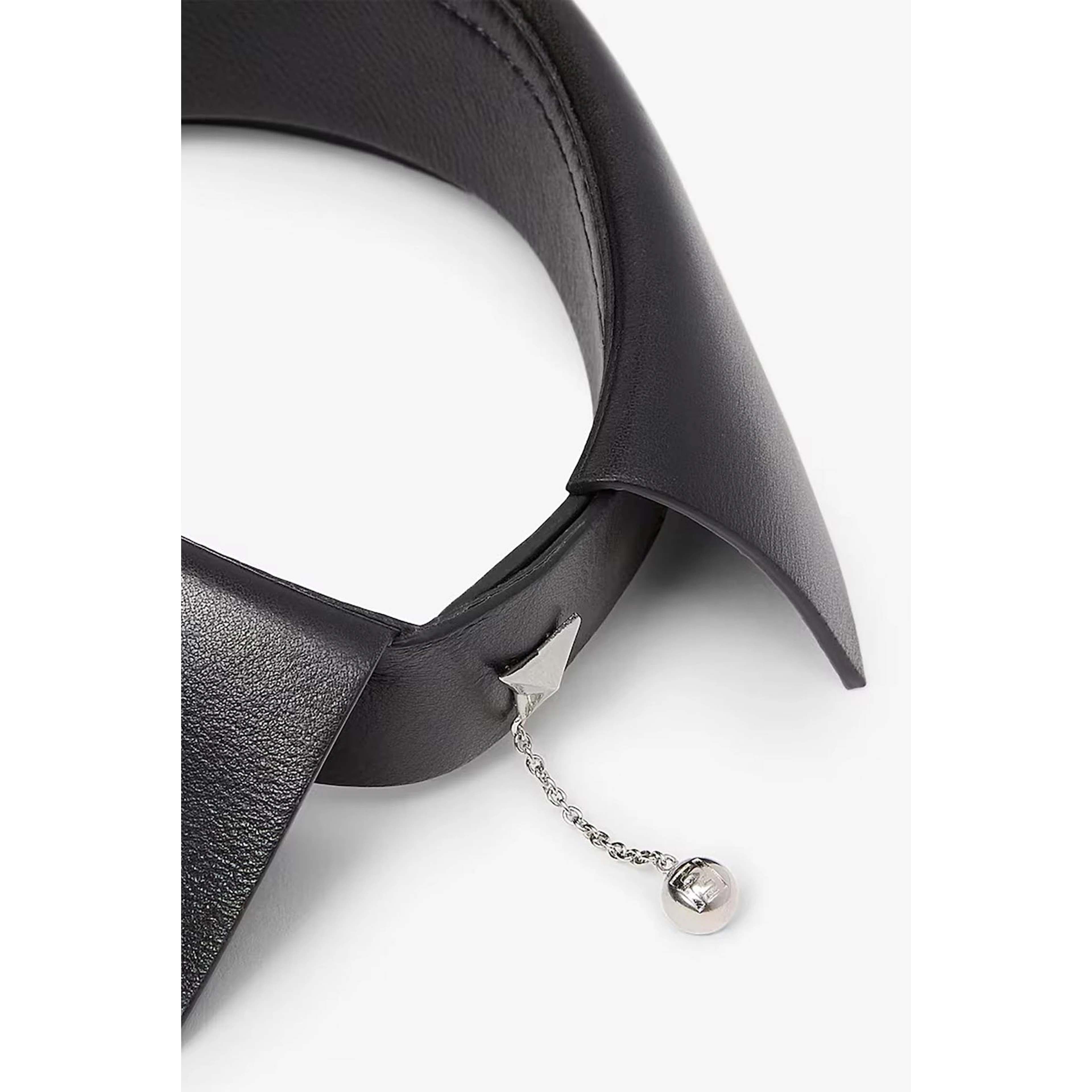 FENDI collar