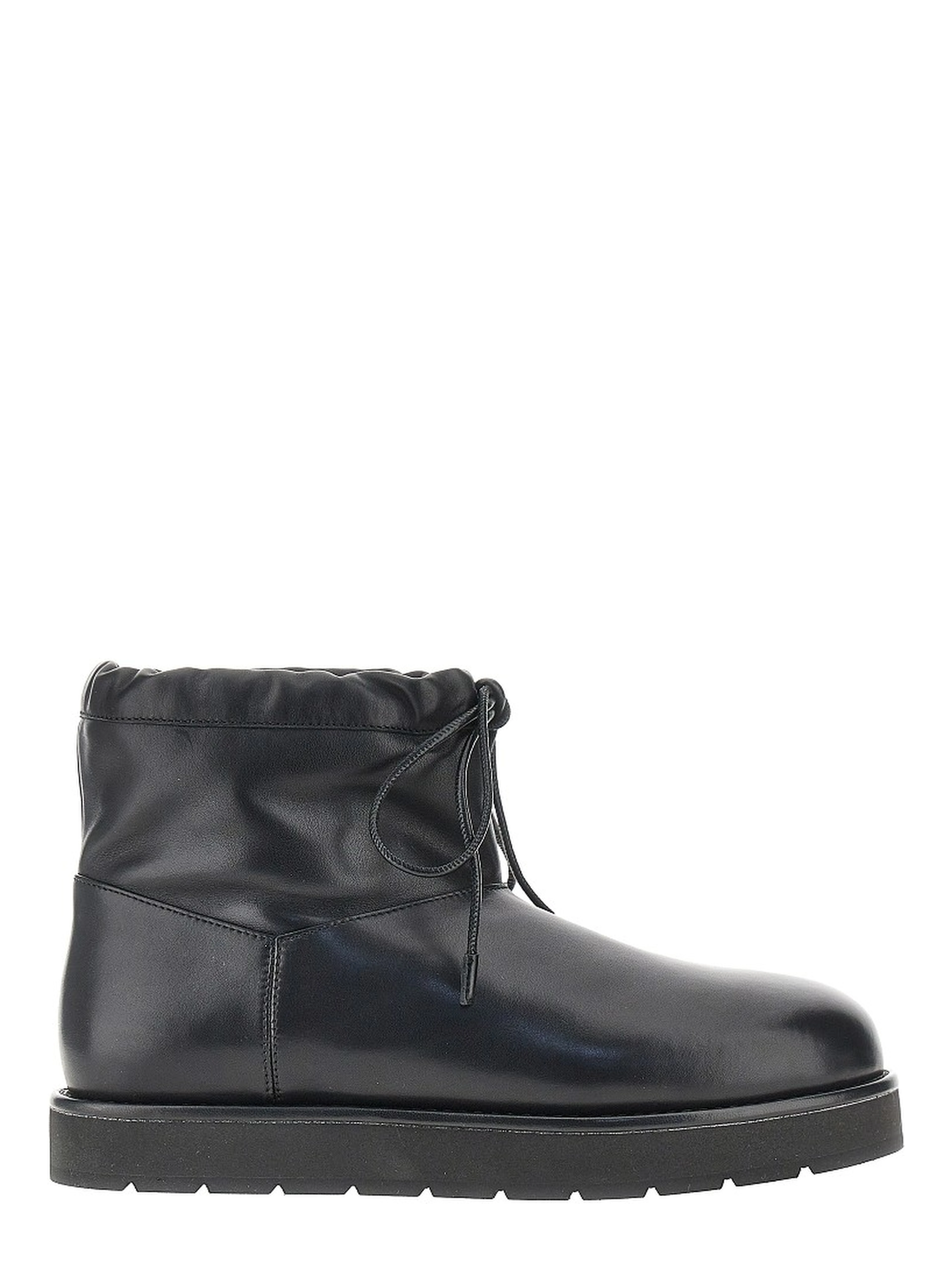 Leather ankle-boots with drawstring