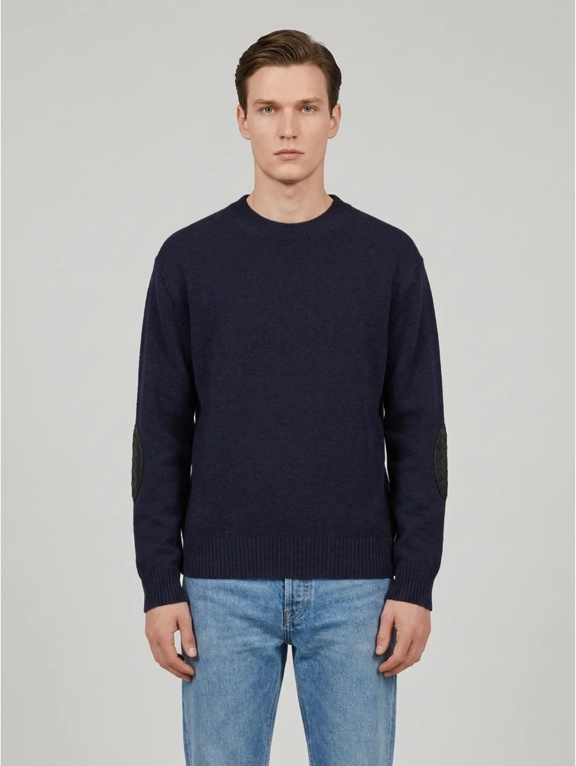 Sweater in Night Residue blue