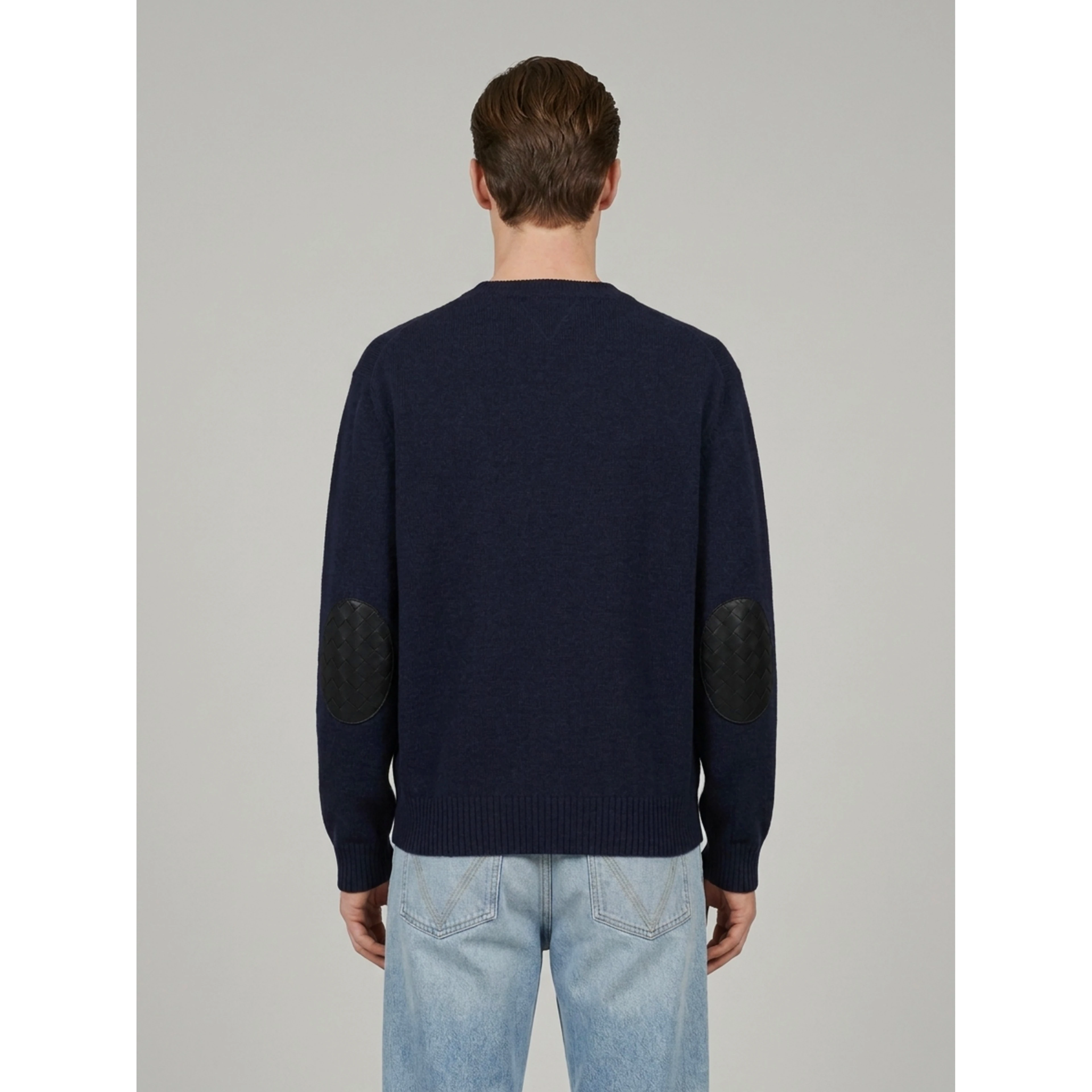 Sweater in Night Residue blue