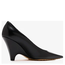 Scaletta pumps