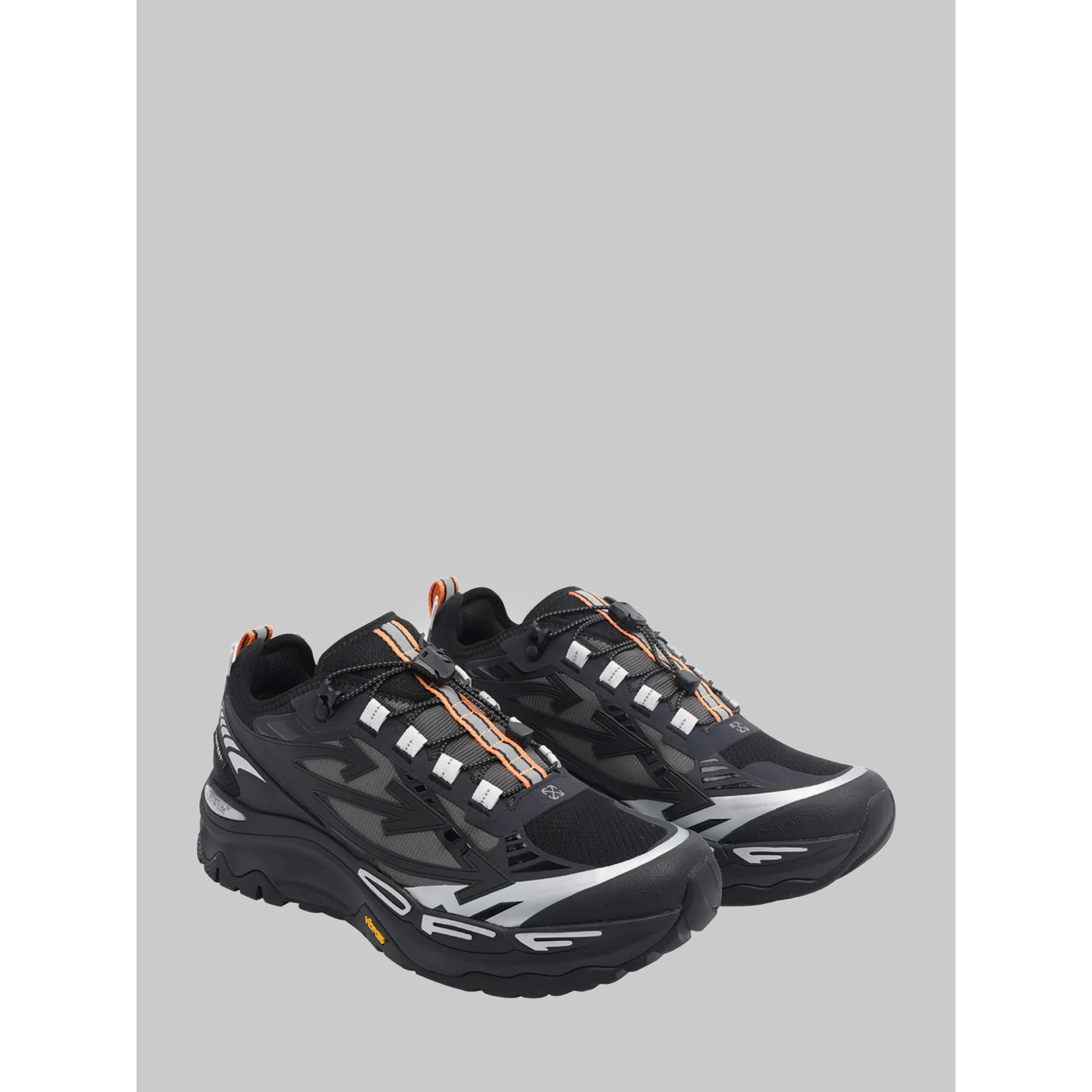 BRB Trail Low sneakers
