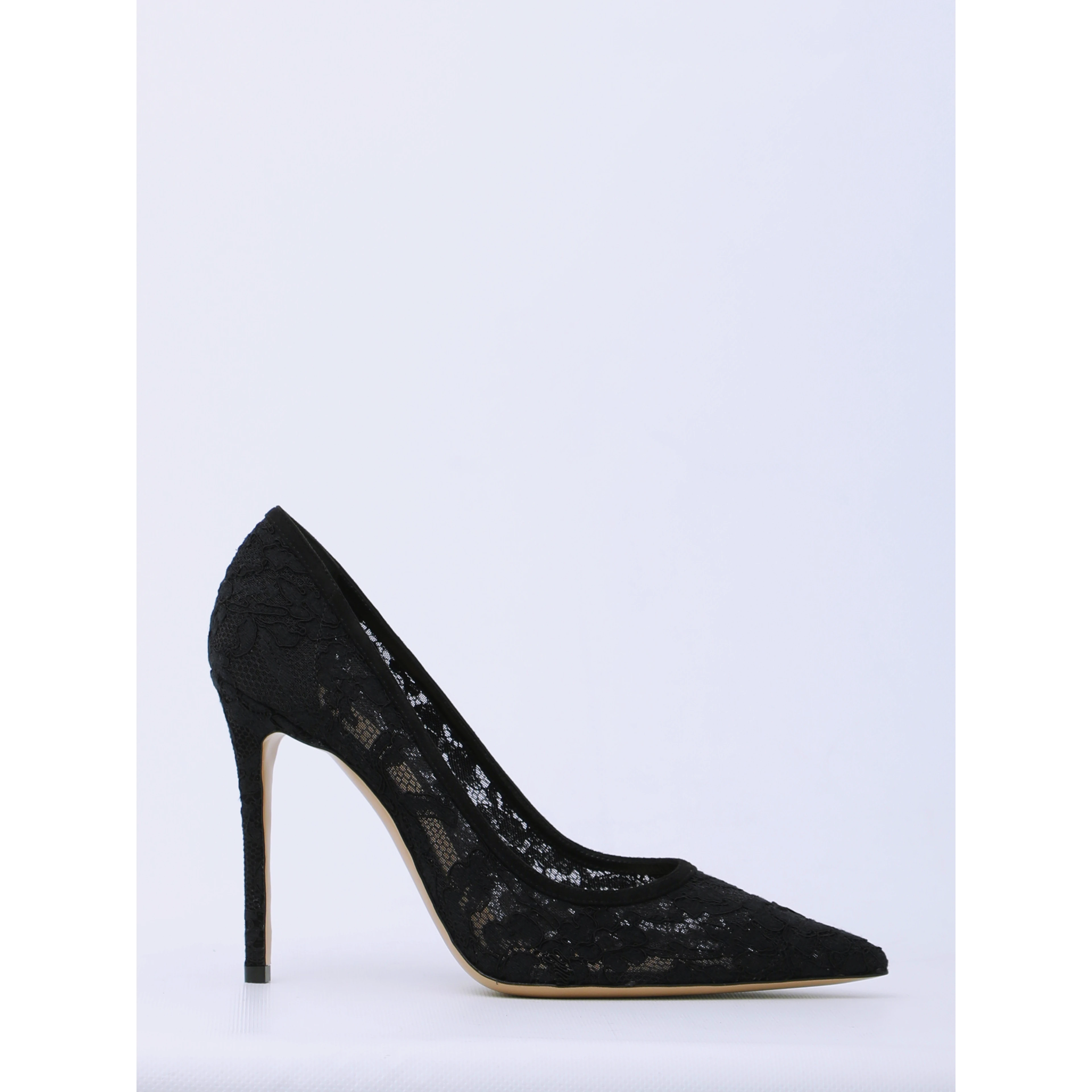 Claudia Lyon 100  lace pumps