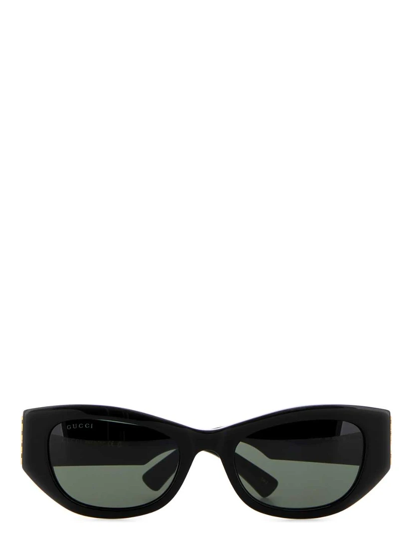 EYEWEAR