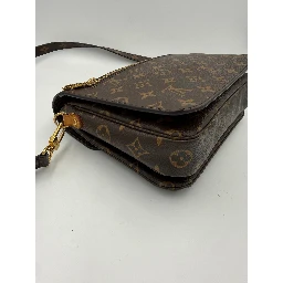 LOUIS VUITTON METIS Monogram with Shoulder Strap