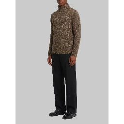 Marselo Brit brown sweater