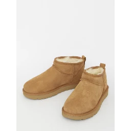 Women's Classic Ultra Mini boots