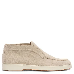 Sneakers & Slip-On