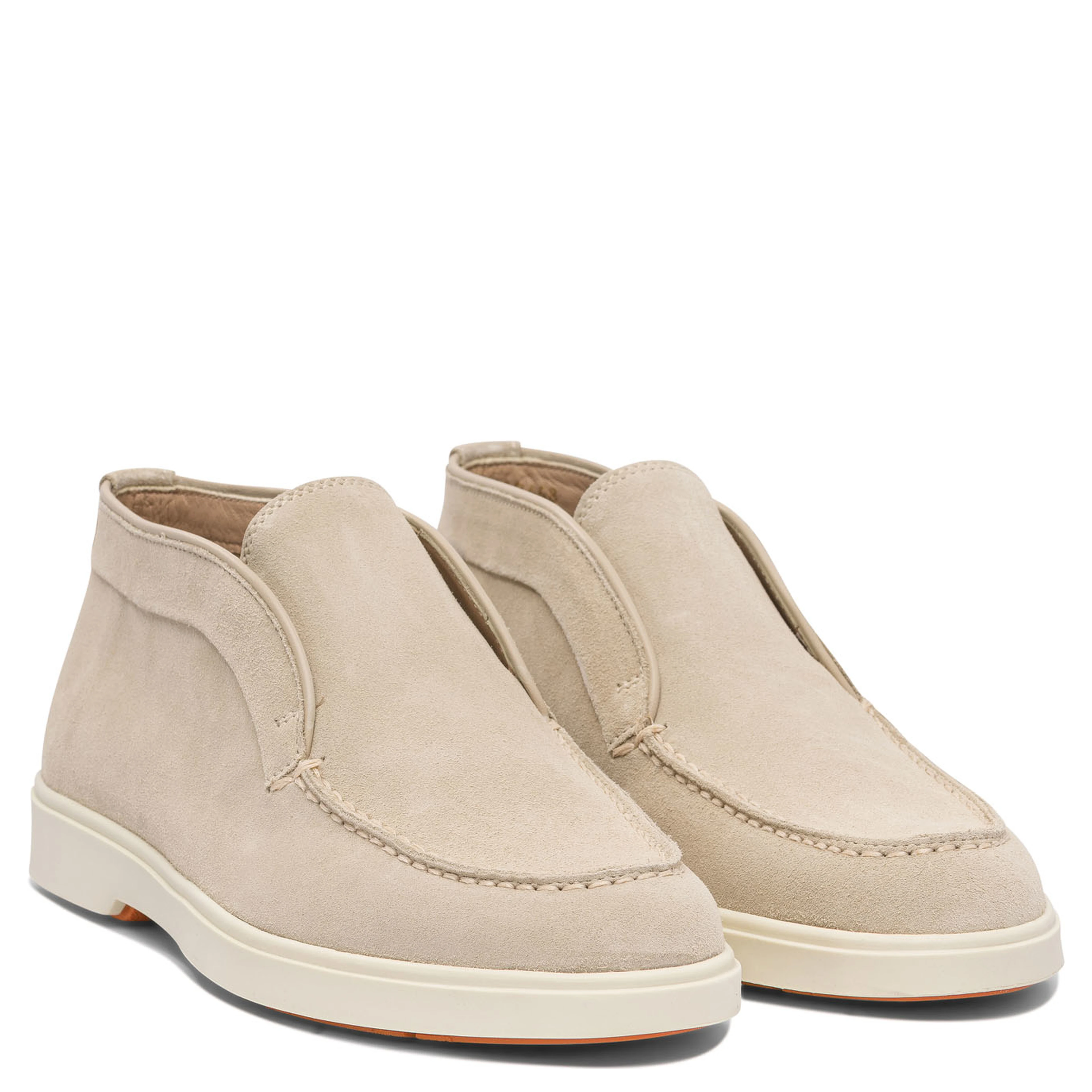 Sneakers & Slip-On