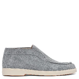 Sneakers & Slip-On