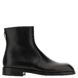 ZIPPED BOOTS