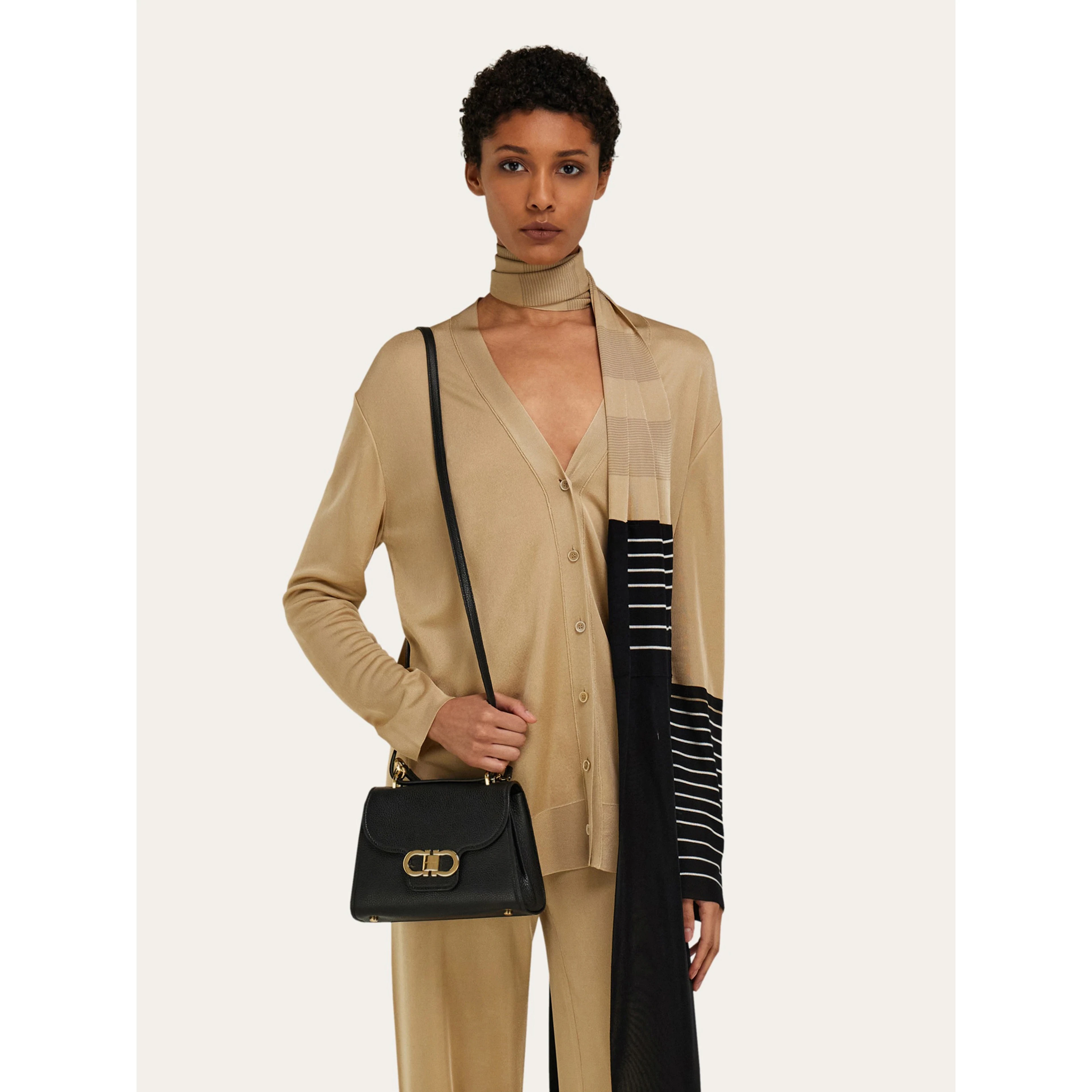 FERRAGAMO DOUBLE GANCINI handbag