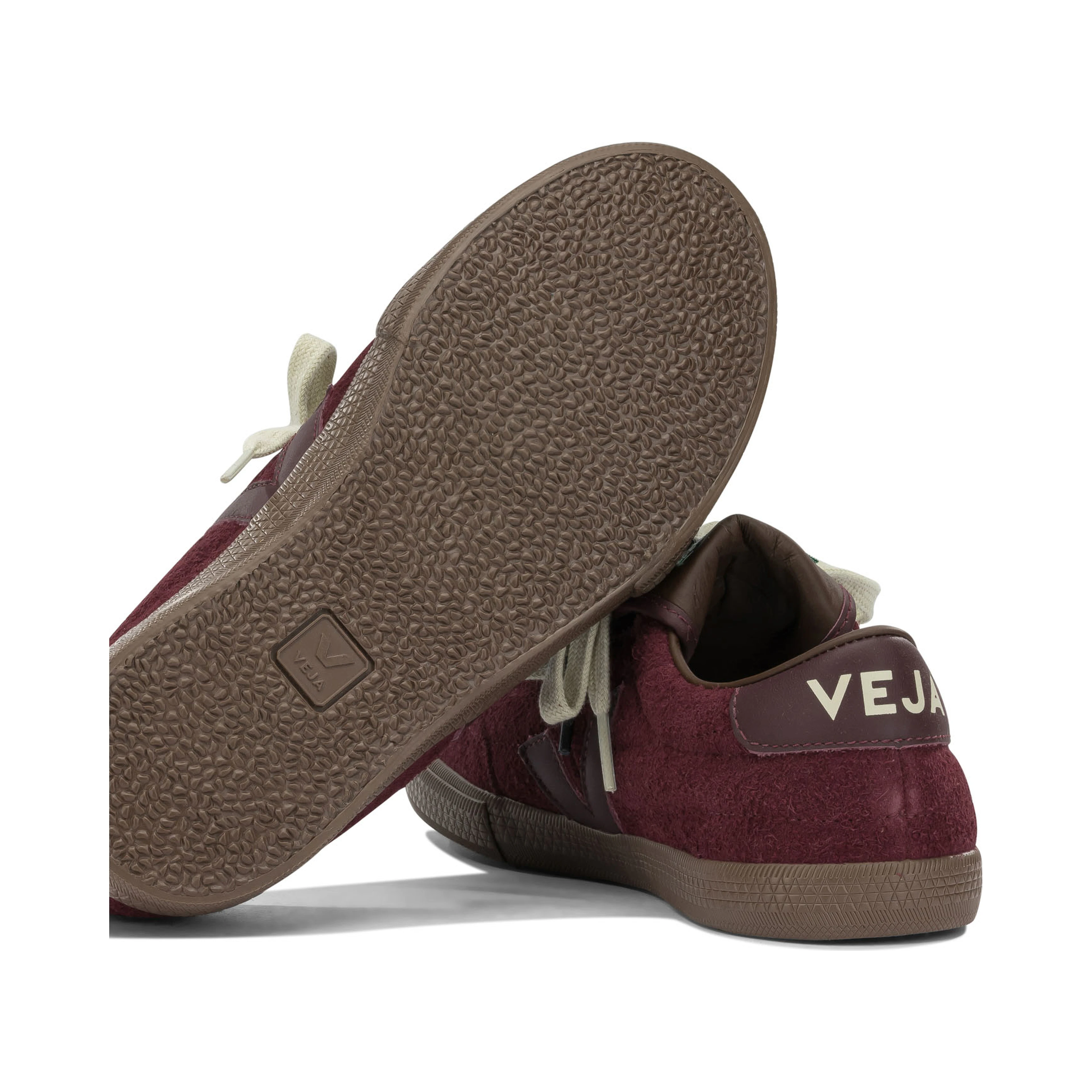 "Veja Panenka x Magliano" Low-Top Sneakers