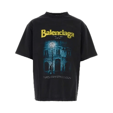 Medium Fit T-Shirt