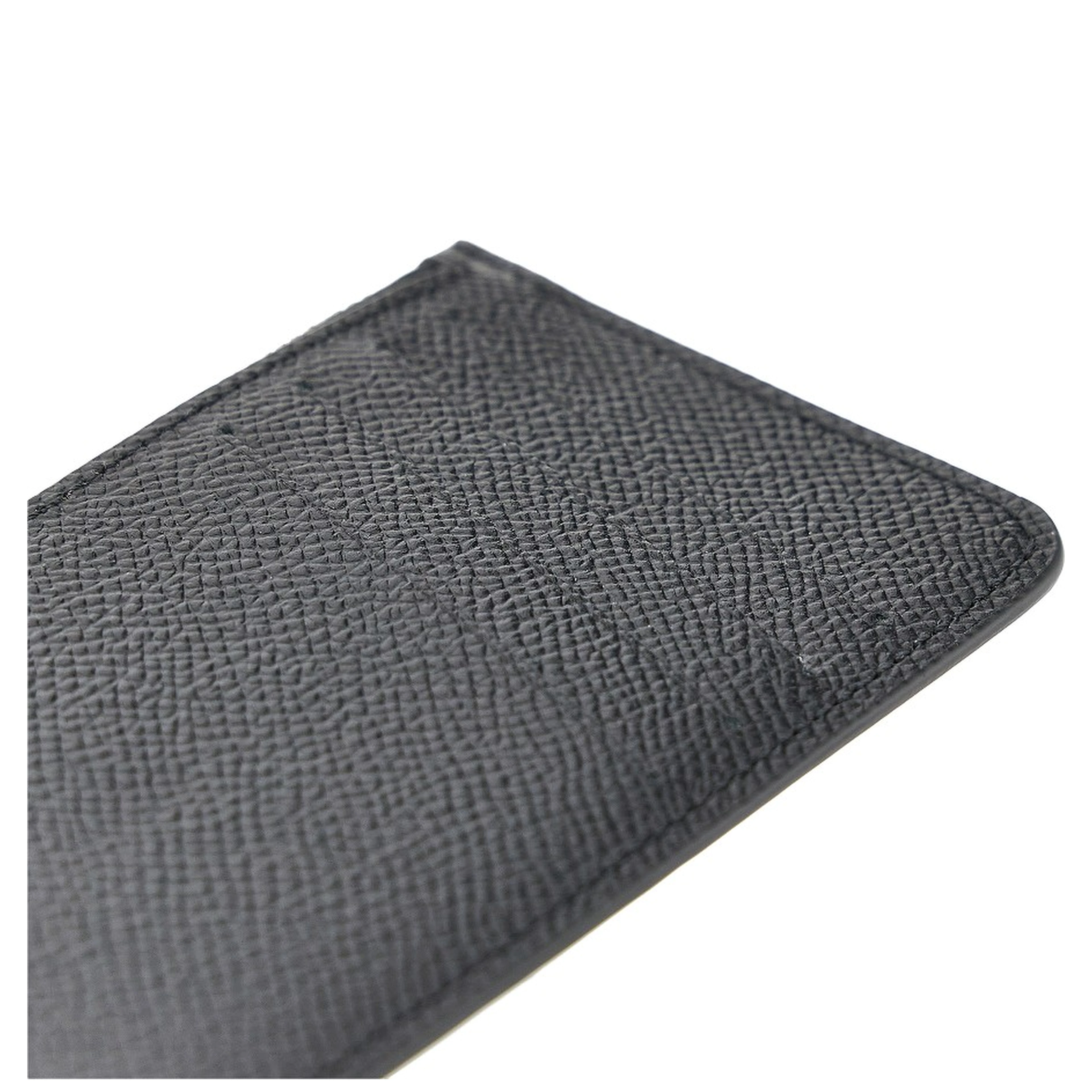 'Four Stitches' leather coin-holder pouch