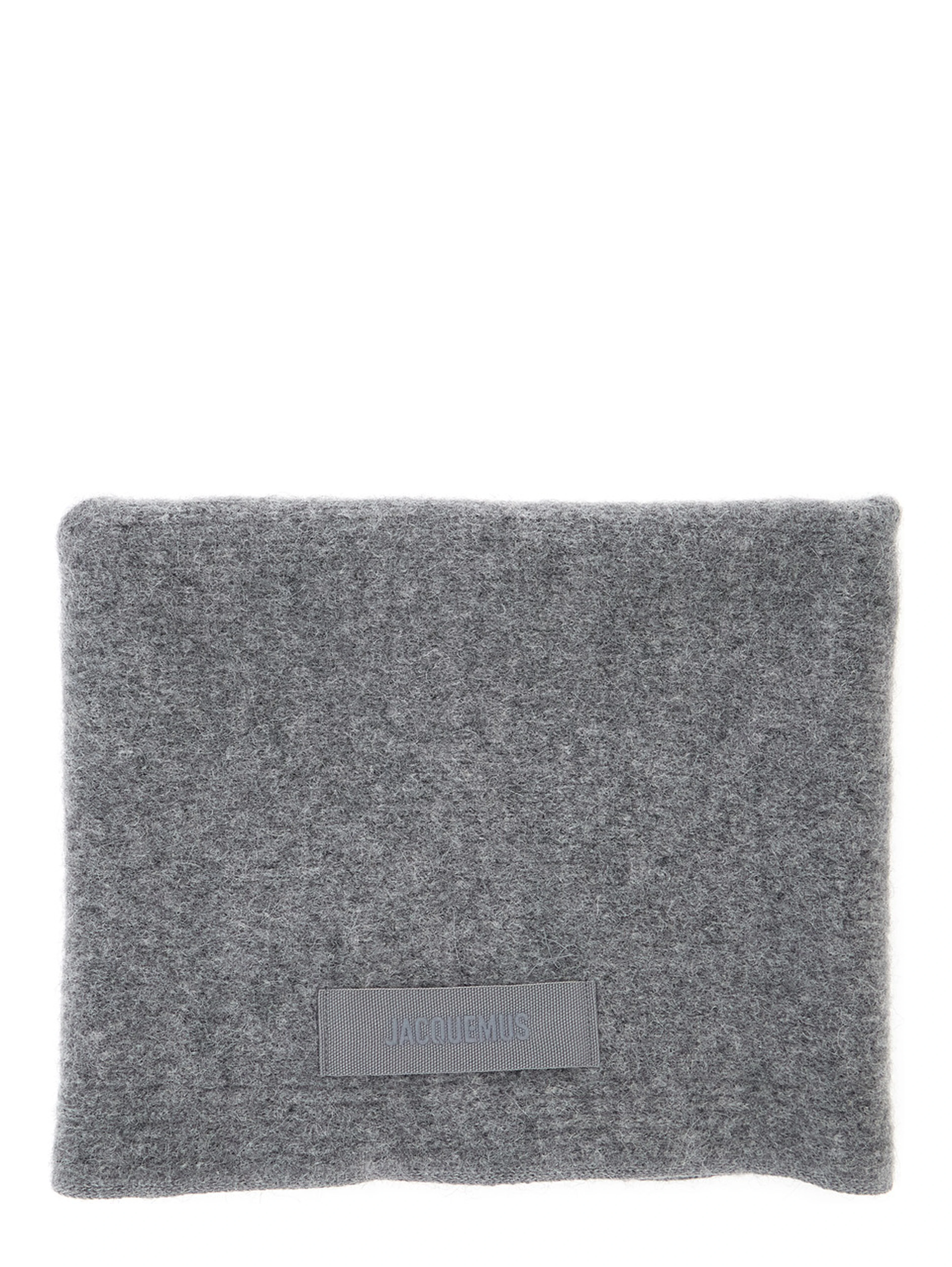 LE CHALE GROS GRAIN is a unisex scarf made of gray alpaca and merino wool