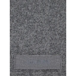 LE CHALE GROS GRAIN is a unisex scarf made of gray alpaca and merino wool