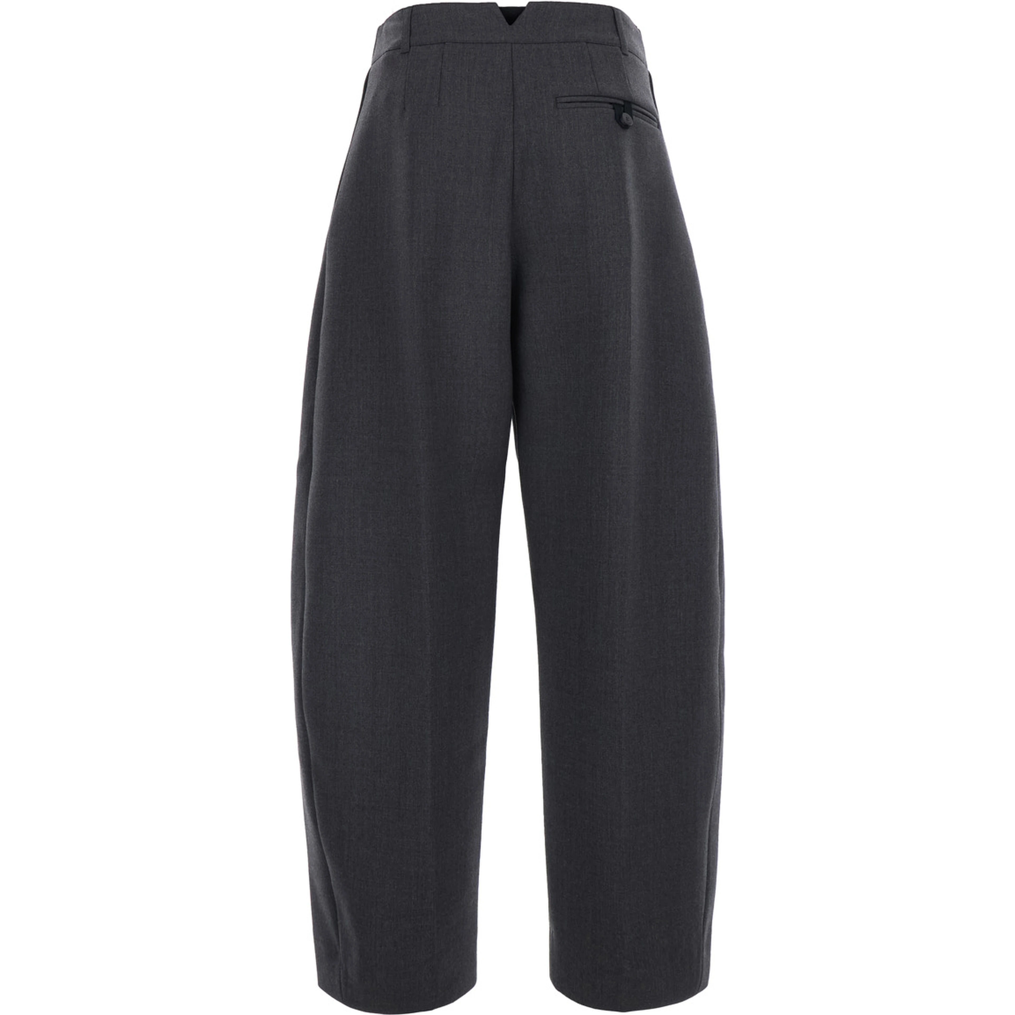 LE PANTALON OVALO is a pair of pants with pockets and front closure in gray for women