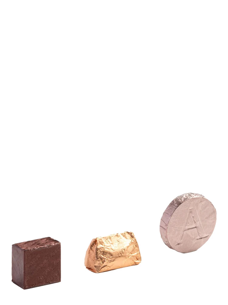 Assorted chocolates with tin and gift box in Tech Fabric multicolor unisex alternative