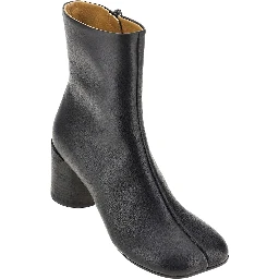 Anatomical toe ankle boots