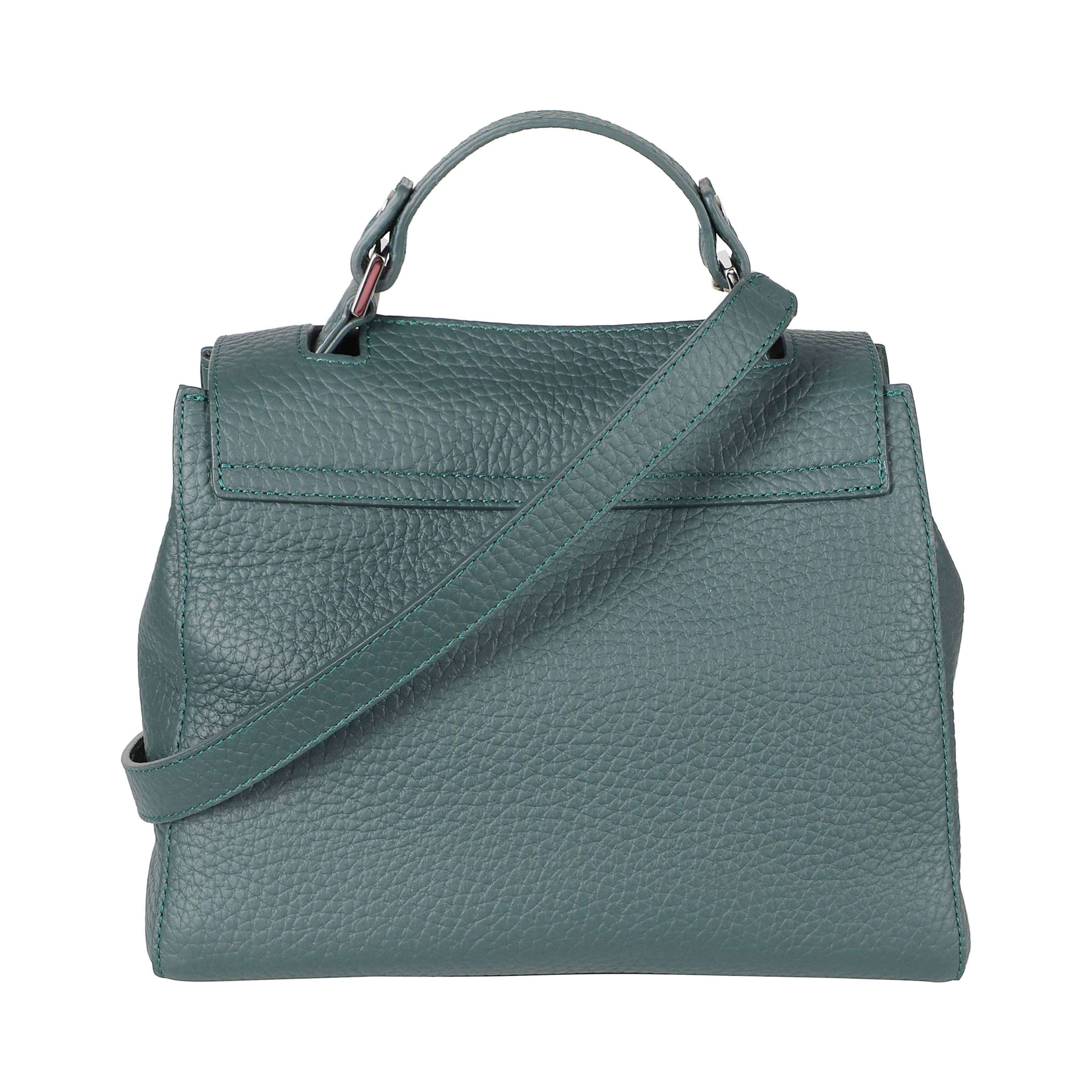BORSA SVEVA SOFT PICCOLA A MANO IN PELLE