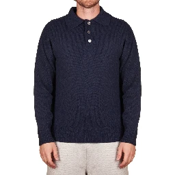 Amaranto Sweaters