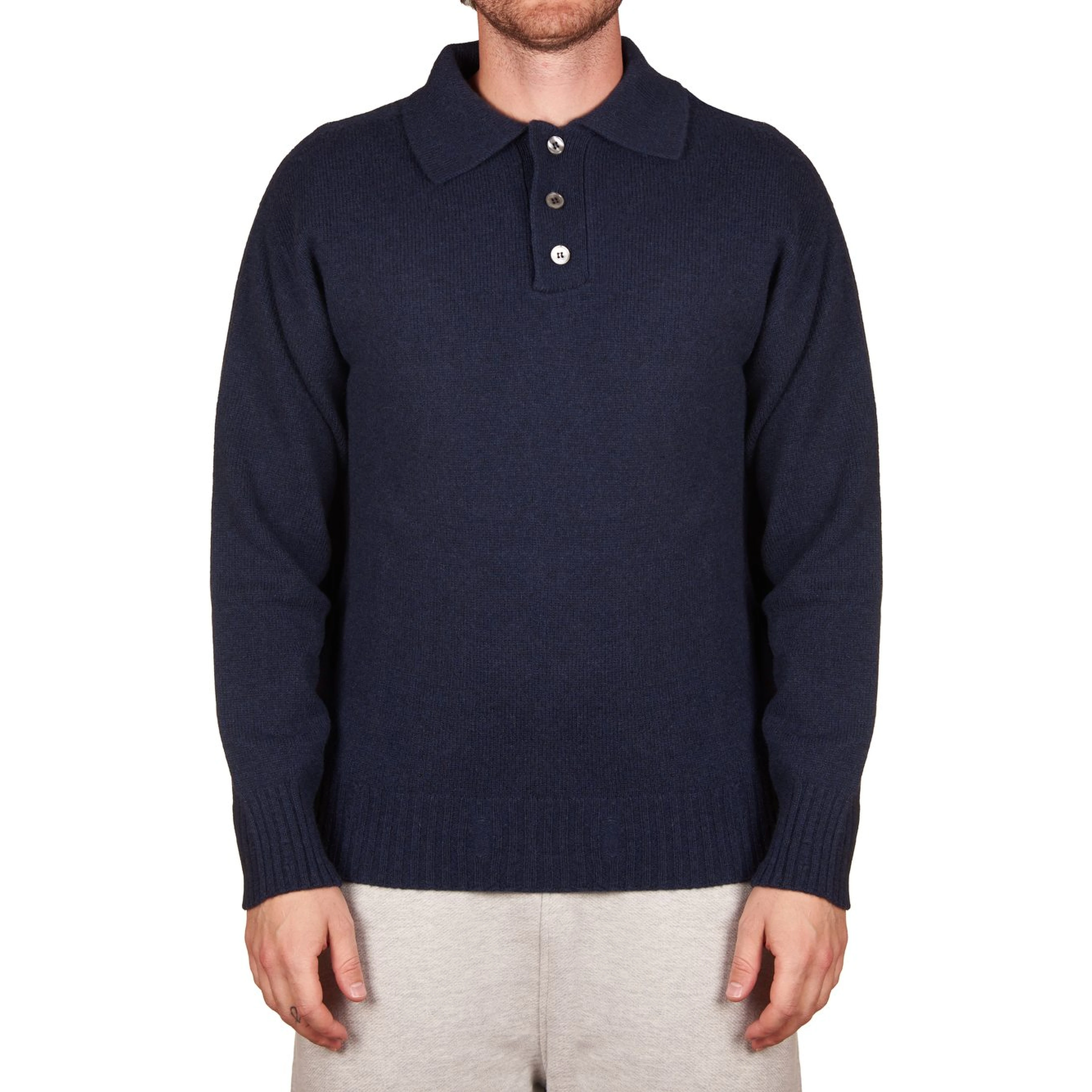 Amaranto Sweaters