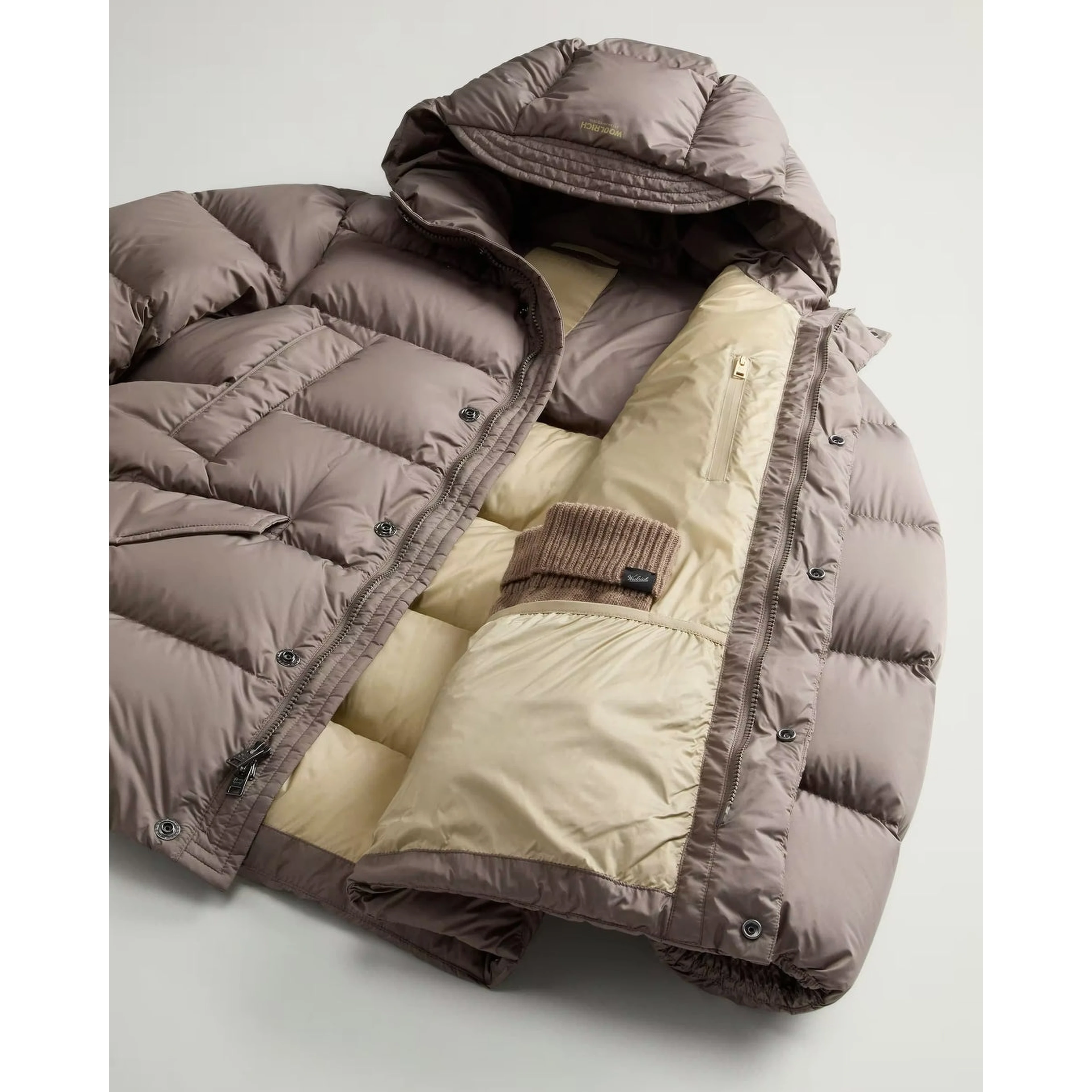 WOOLRICH Coats