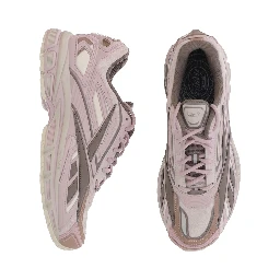 Reebok Sneakers