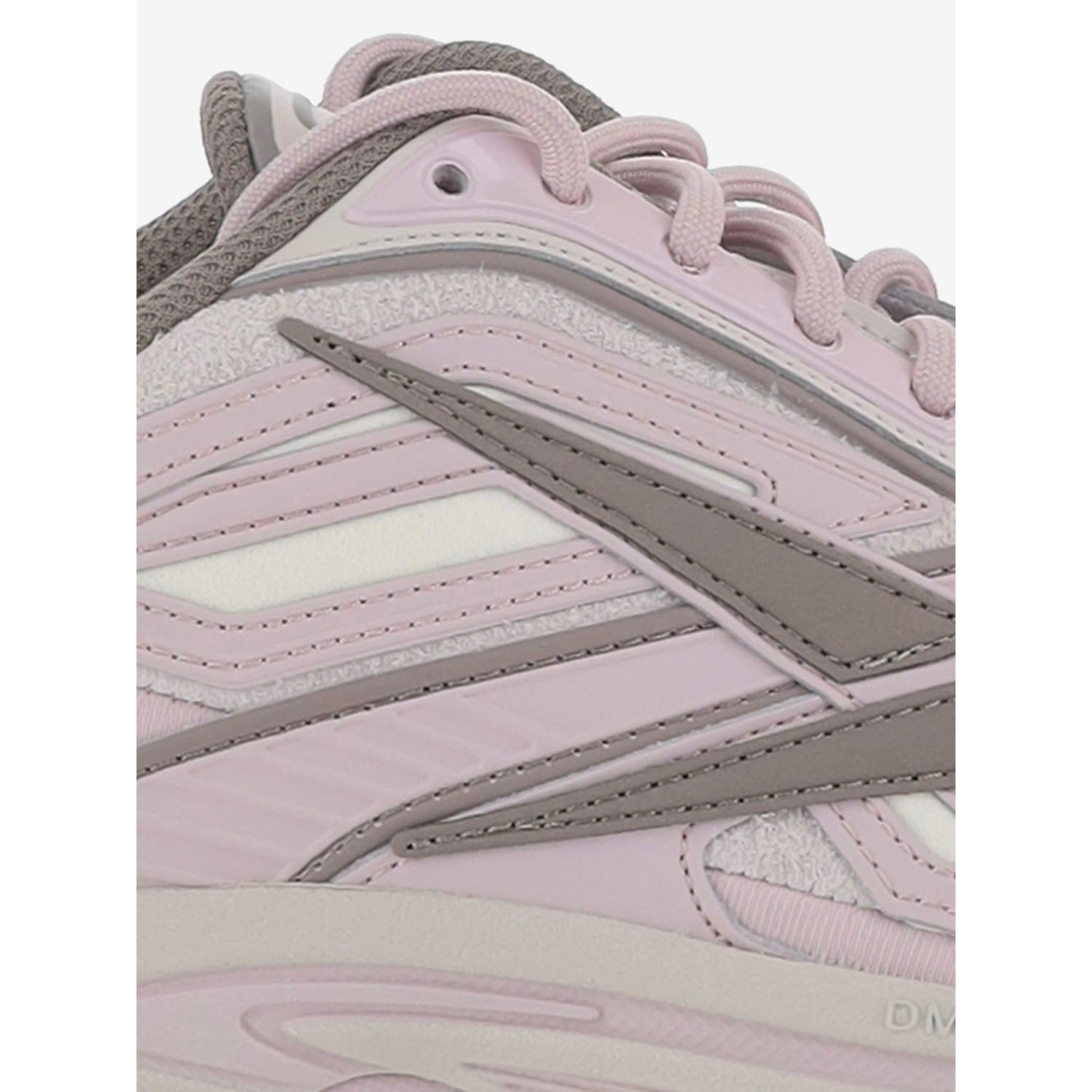 Reebok Sneakers