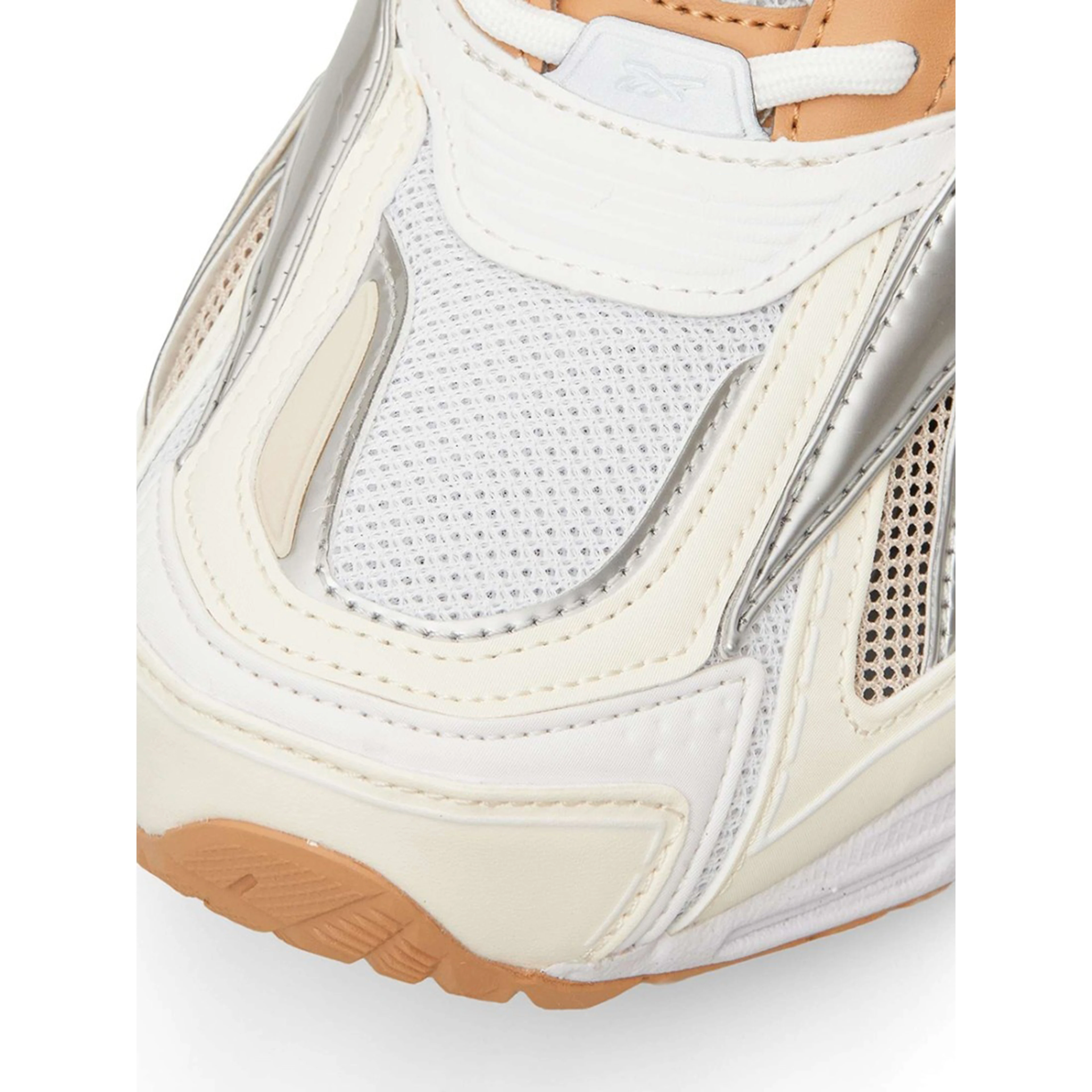 Reebok Sneakers