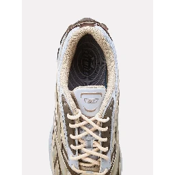Reebok Sneakers