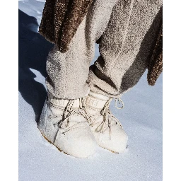 MOON BOOT Boots