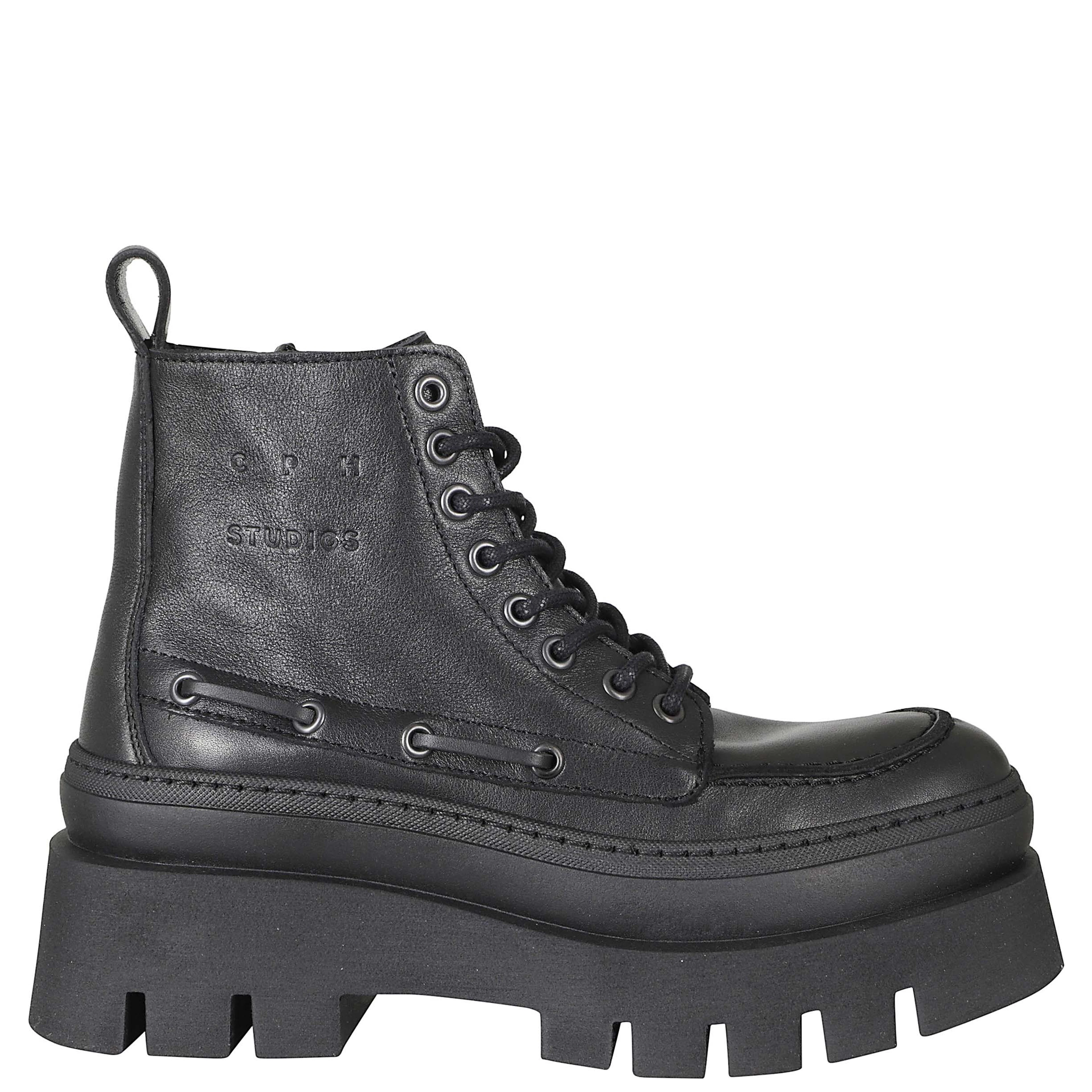 LACE UP BOOT