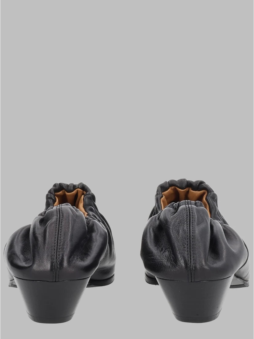 Décolleté "Ranch Envelope Heel"