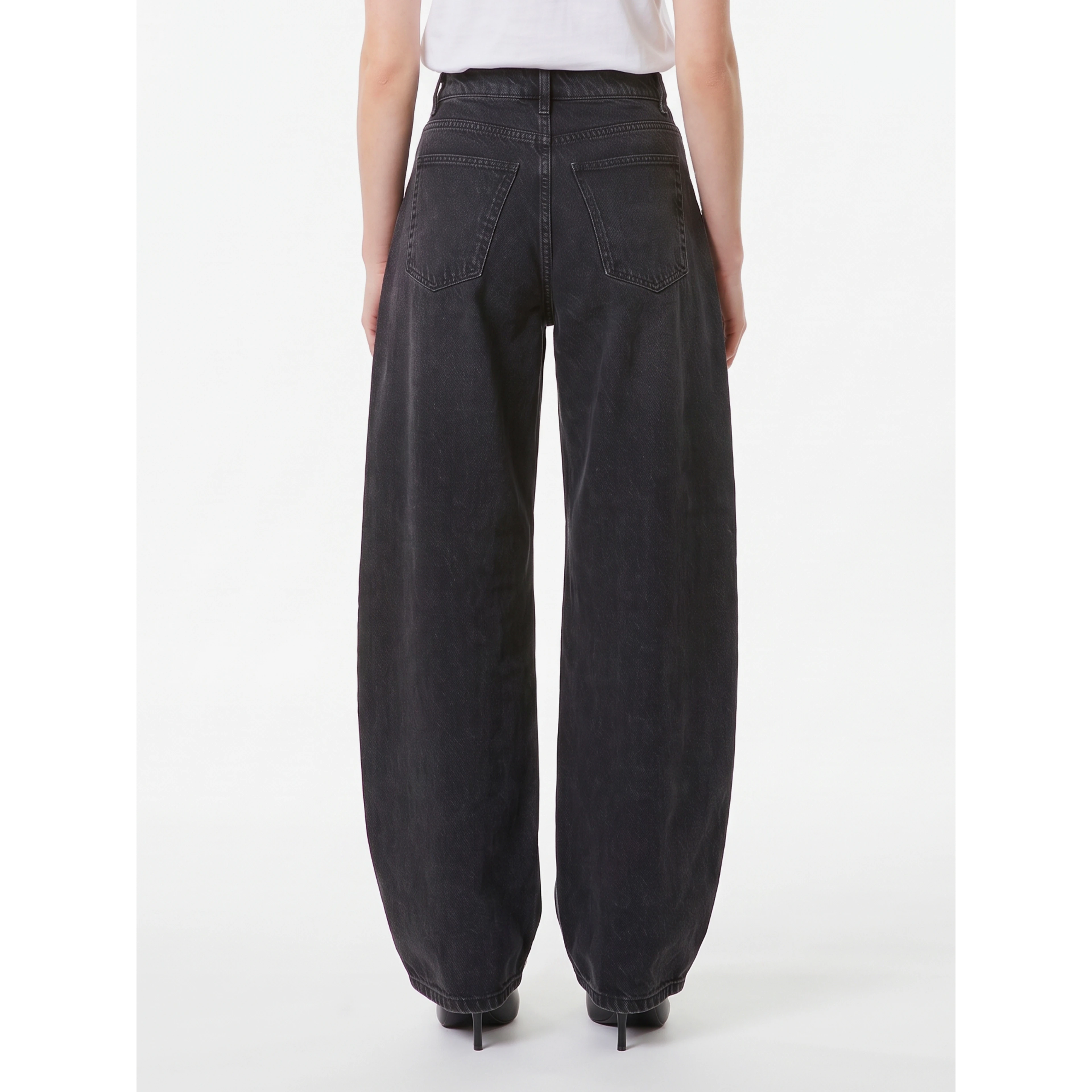 Nick barrel-leg jeans