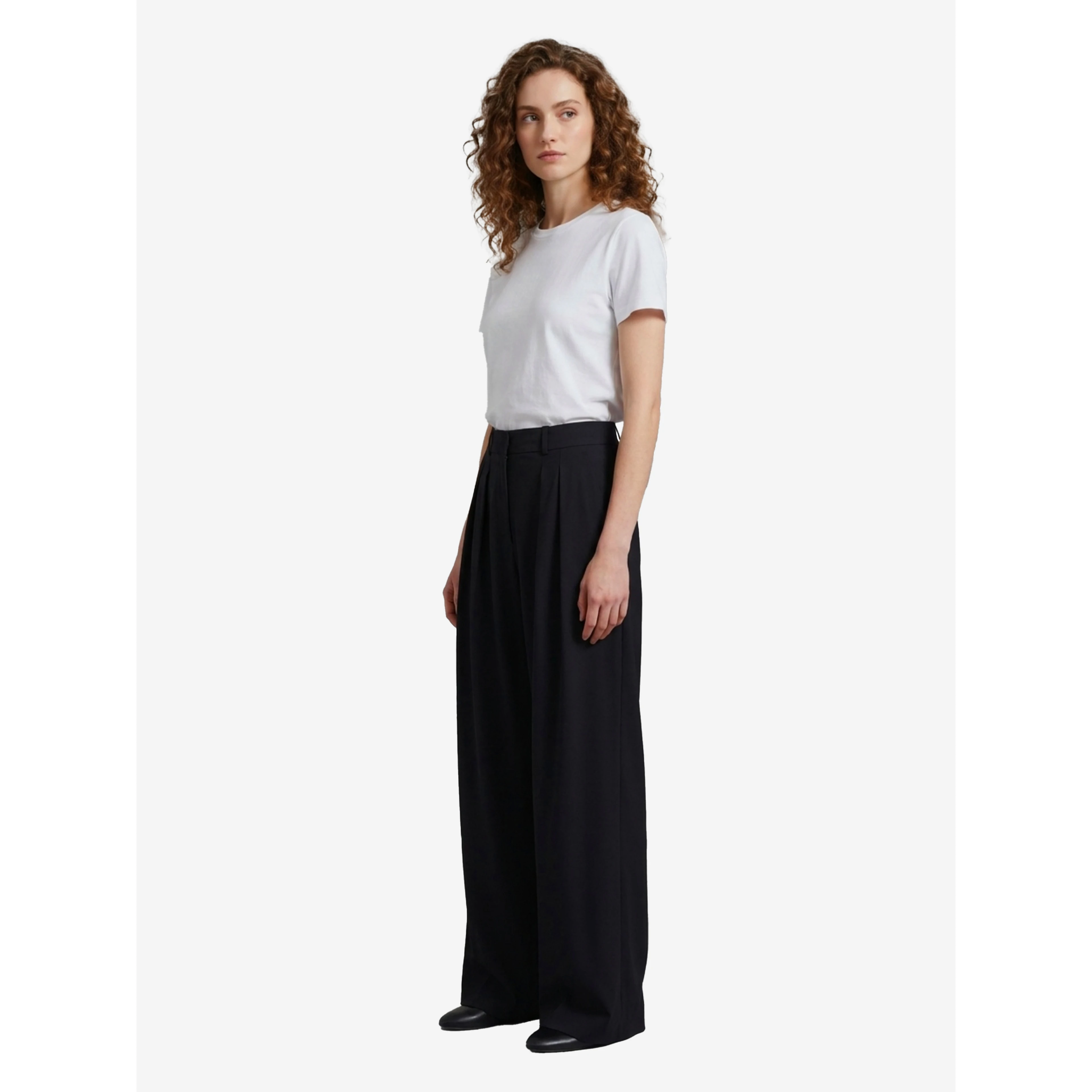 Black pleated Ripley pants