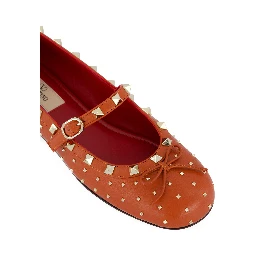 Valentino Garavani Flat shoes