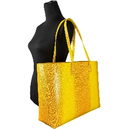 Burberry Medium London Tote Bag