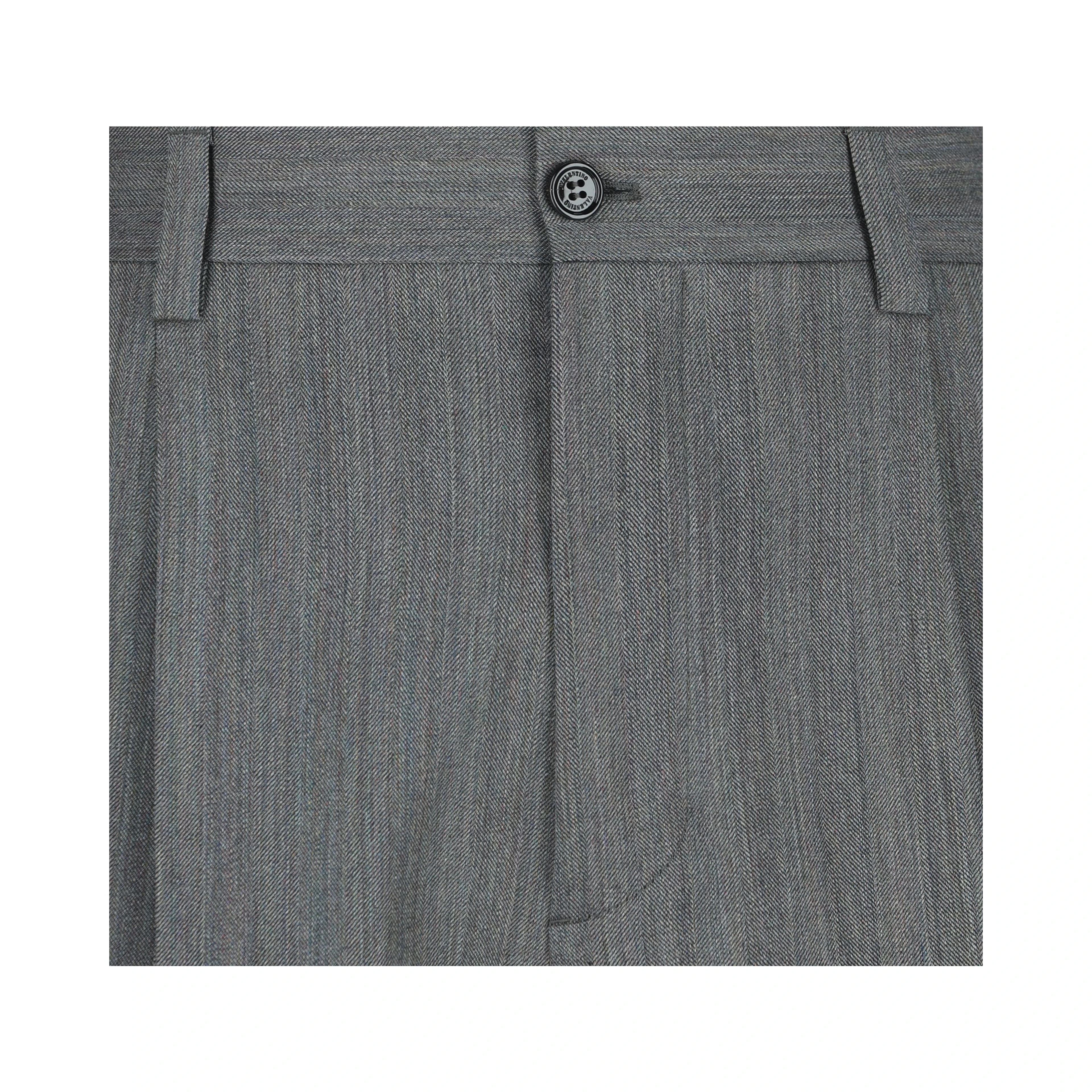 Valentino Garavani RTW... Grey