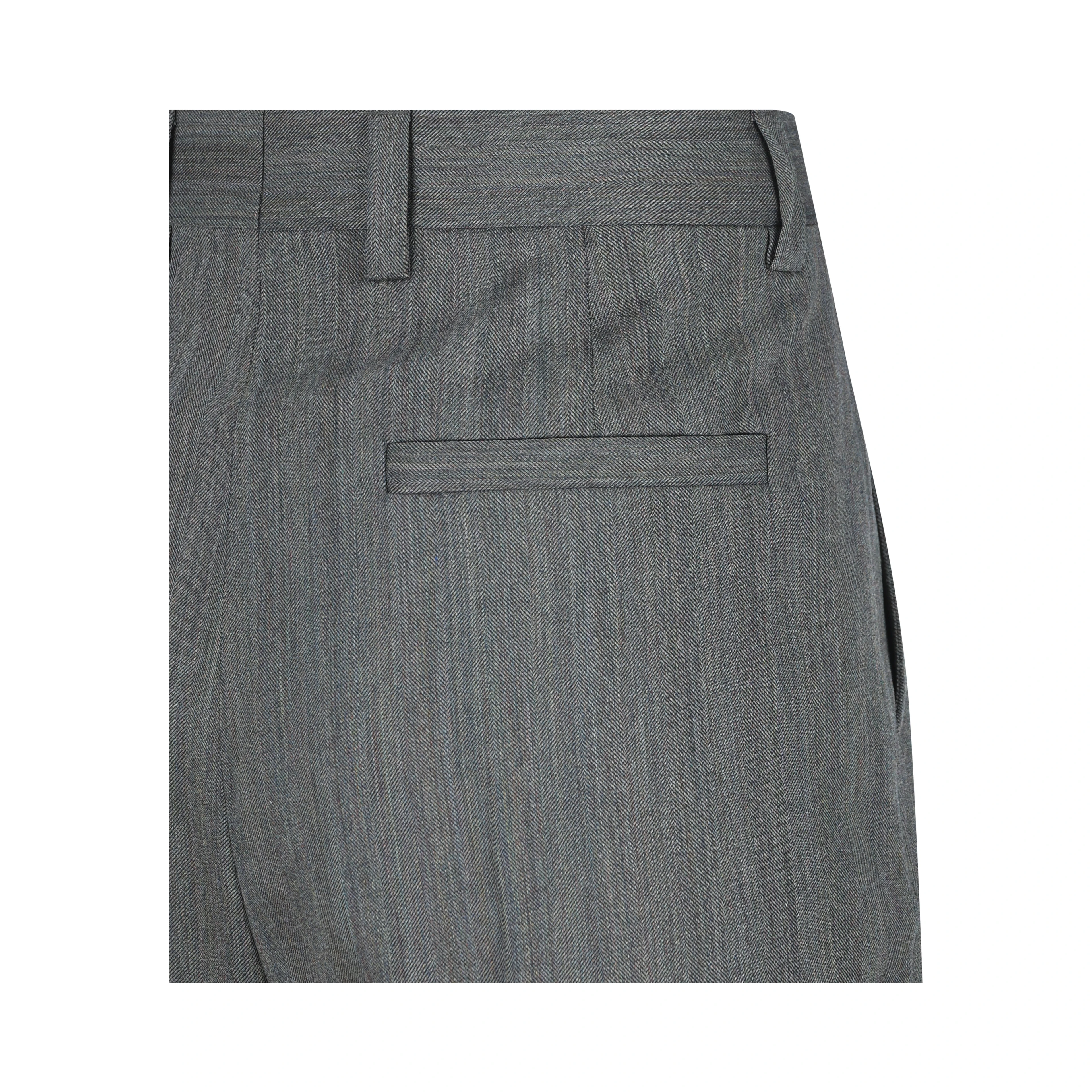 Valentino Garavani RTW... Grey