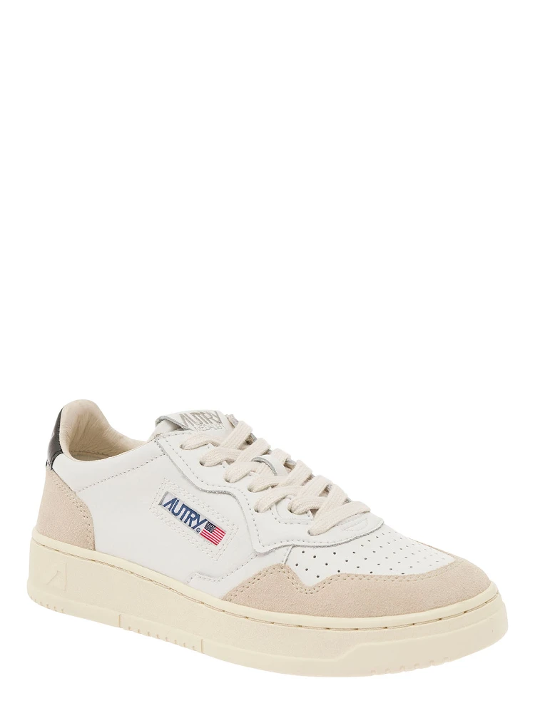 Medalist Low Sneakers with leather details and white rubber sole, white color, unisex alternative