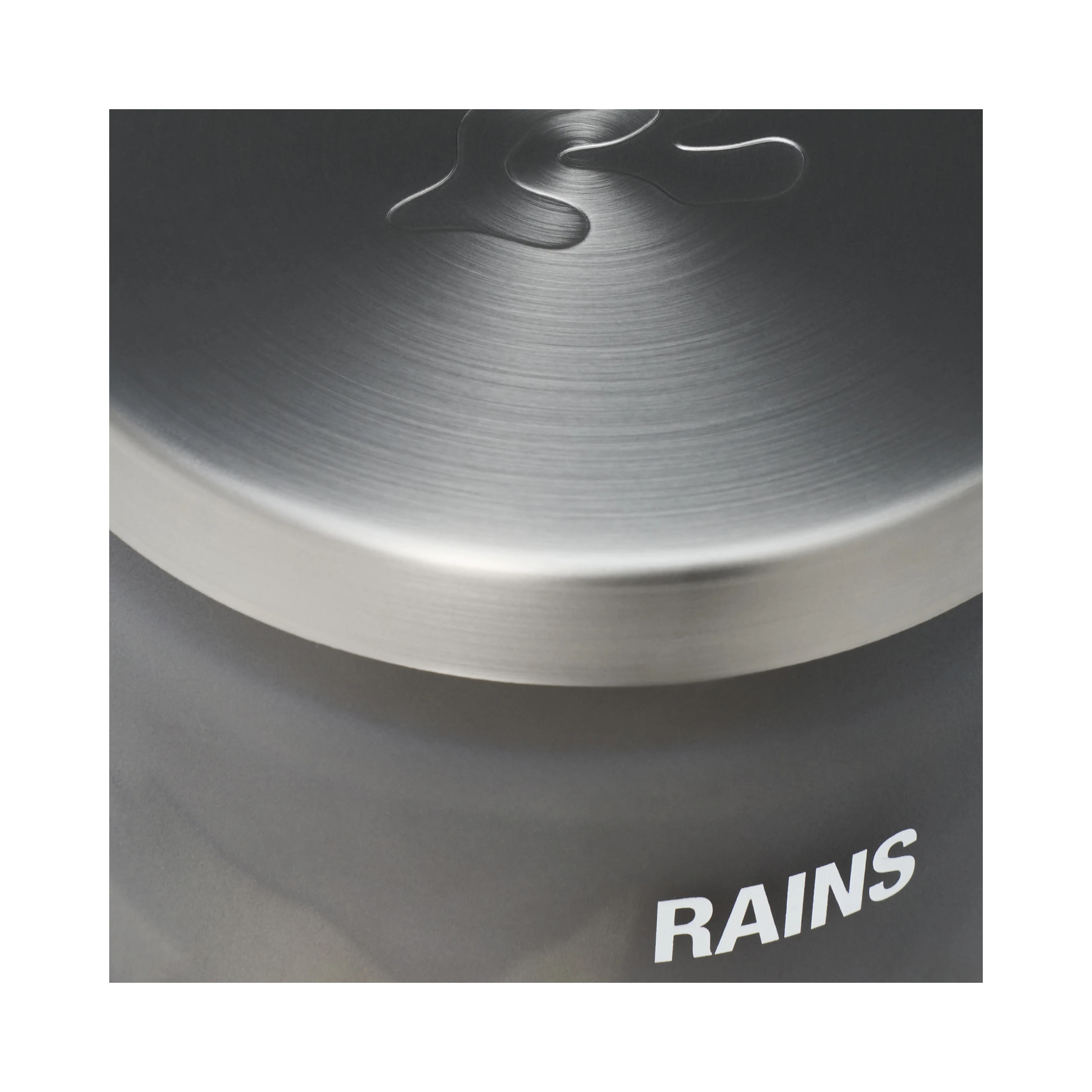 Rains Scented Water Candle