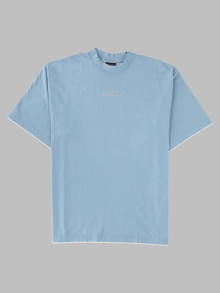 T-SHIRT MEDIUM FIT