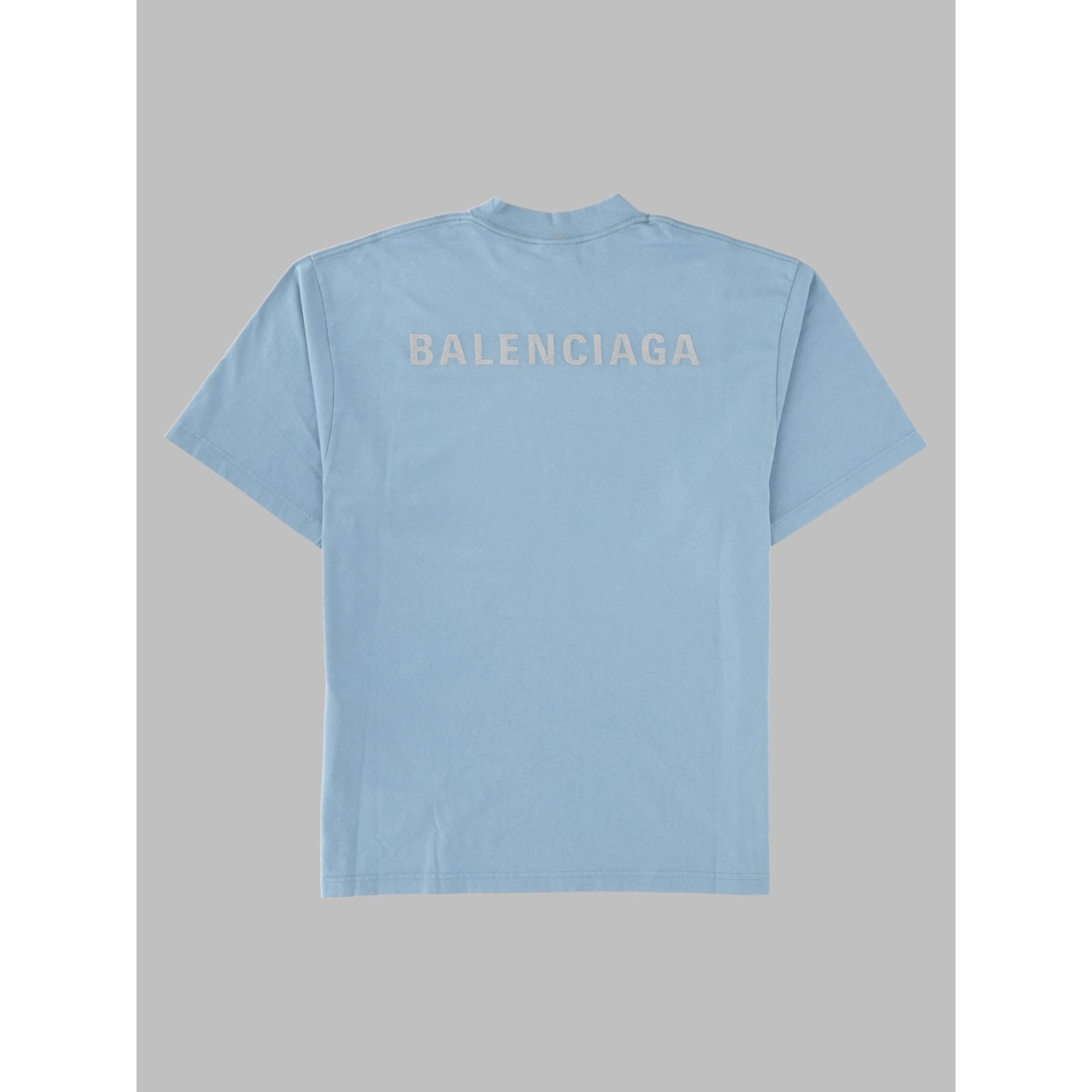 T-SHIRT MEDIUM FIT
