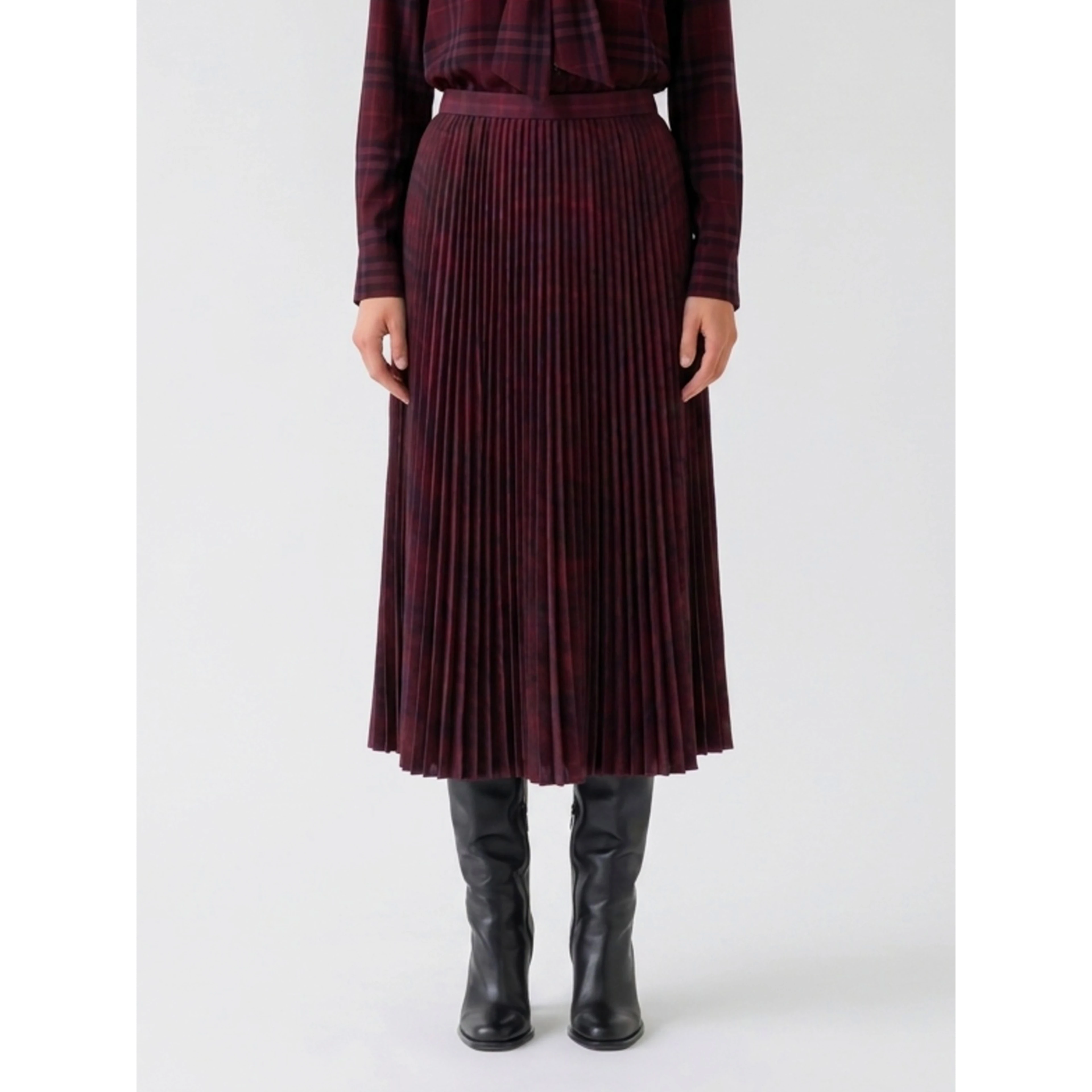 Pleated wool midi skirt