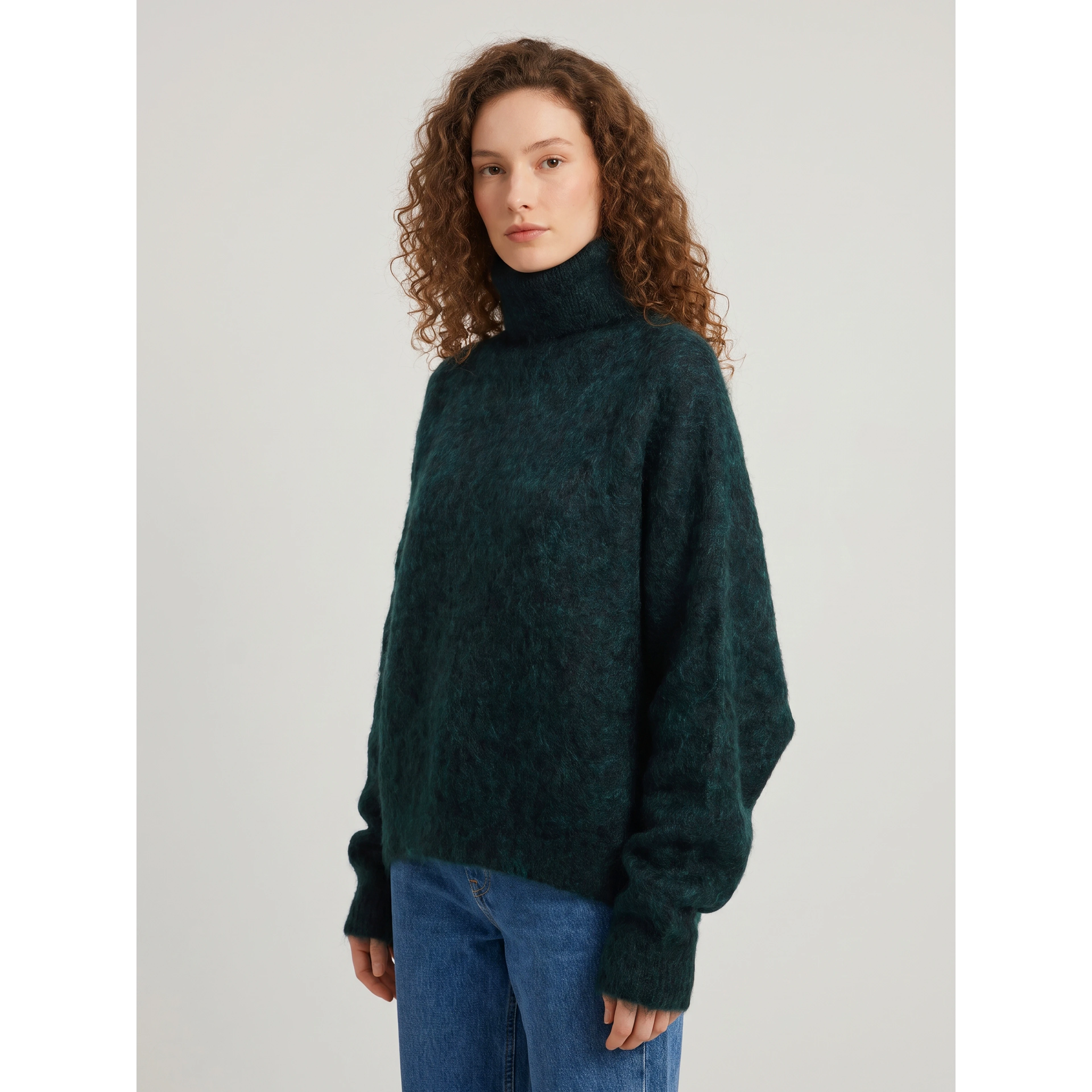 Iria fuzzy-effect turtleneck sweater in bottle green